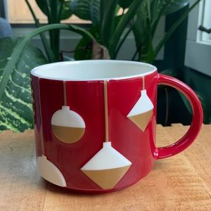 Mint condition Starbucks 2012 holiday coffee mug